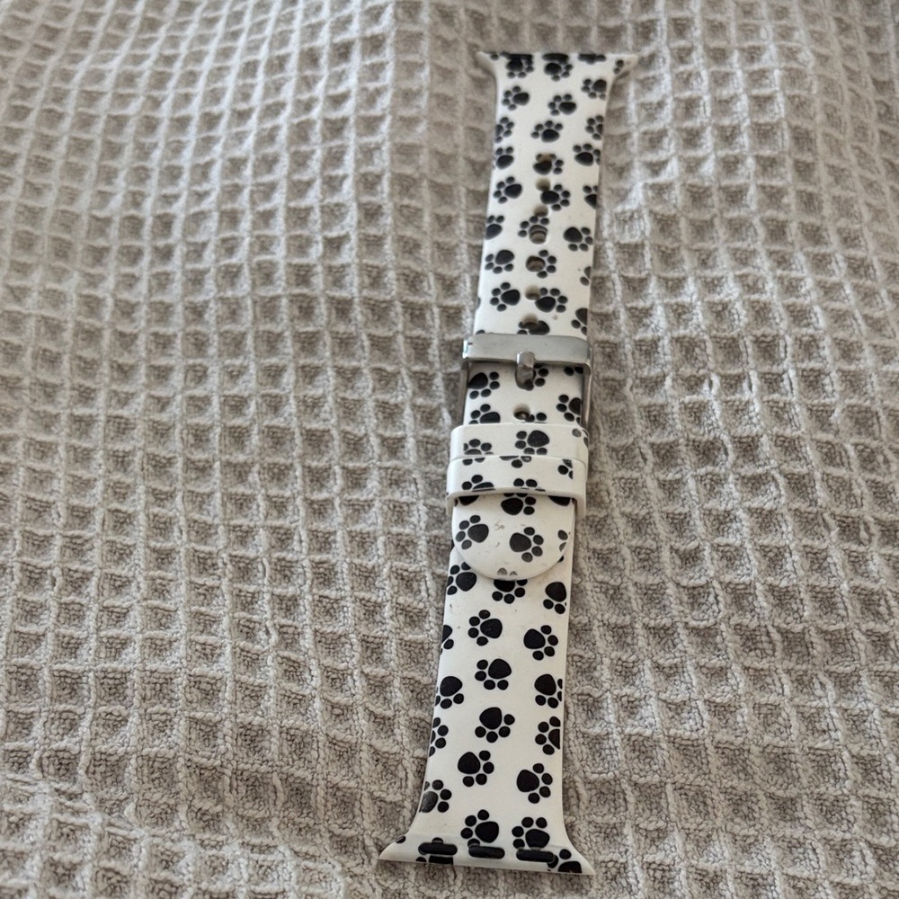 Silicone Watch Band in White and Black